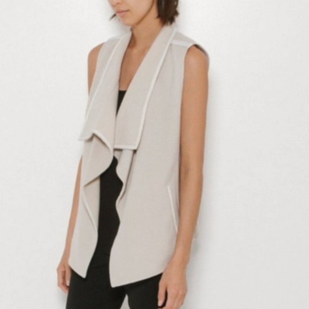 ☀️ NWOT Vince women’s Drape Collar Vest - Picture 1 of 11